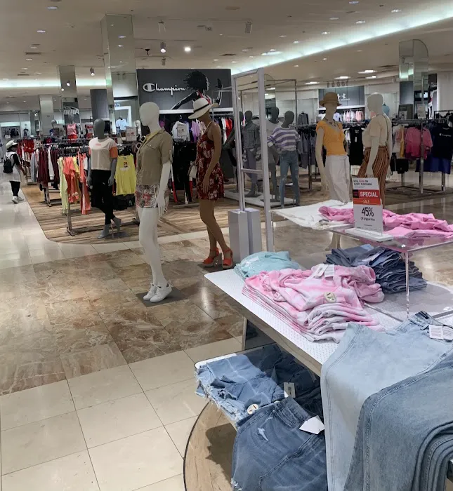 Macy's 4