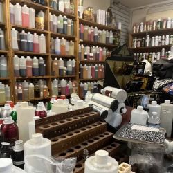 Mecca Perfume & Bookstore ico