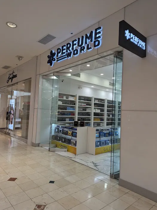 perfume world 0