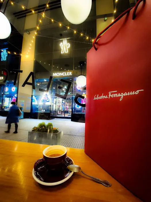 Salvatore Ferragamo 5
