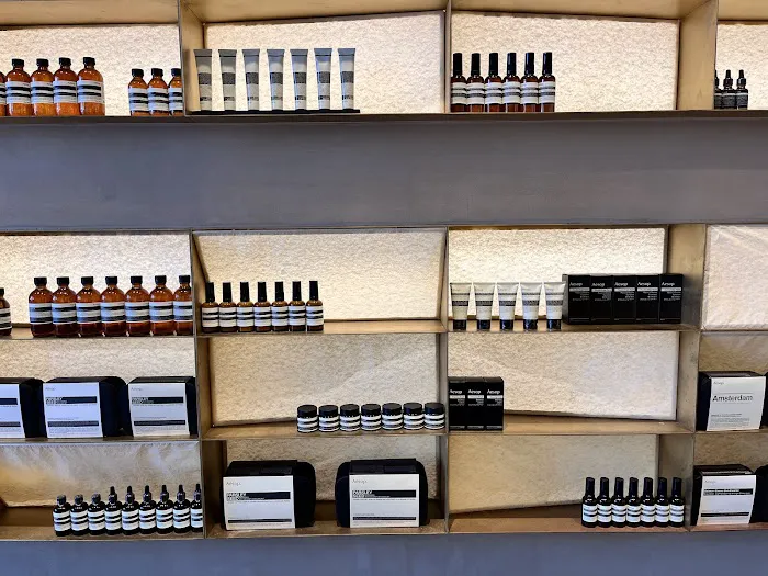 Aesop Shaw DC 8