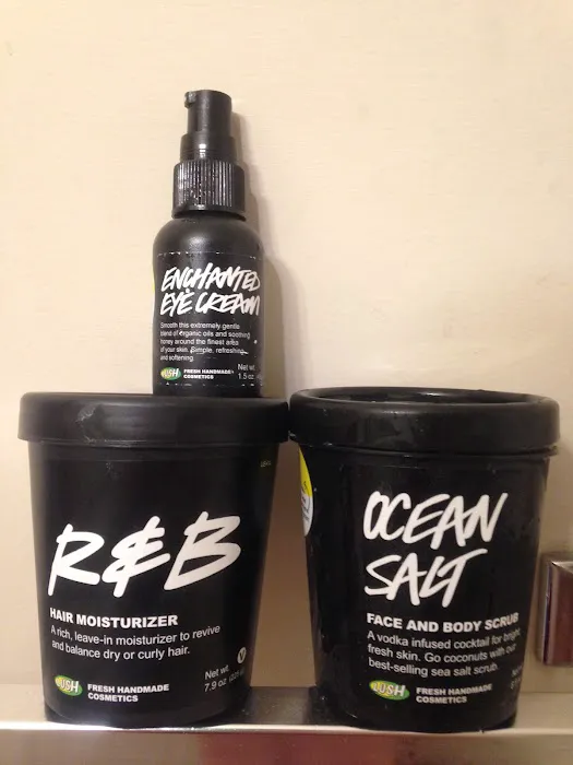 Lush Cosmetics Crabtree Valley 5