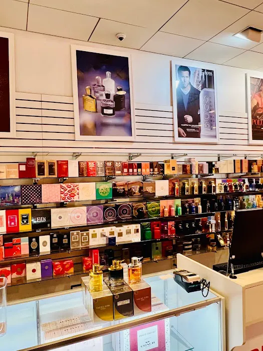 Perfume Palace 0