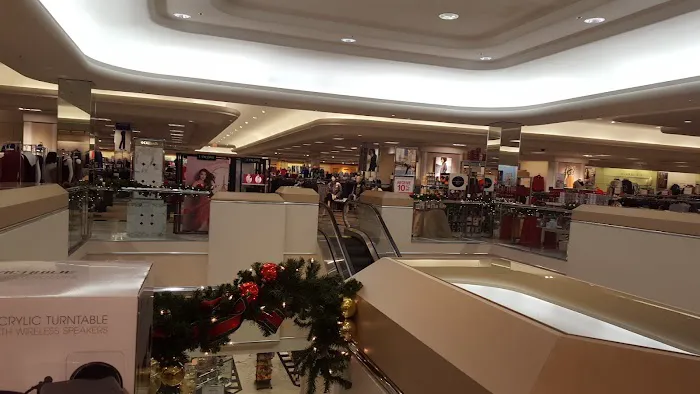 Dillard's 4