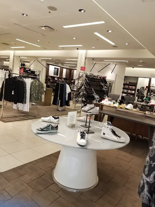 Saks Fifth Avenue 9