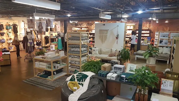 Urban Outfitters 4
