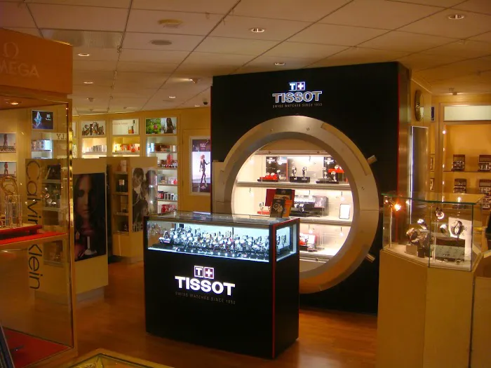 Diplomatic Duty-Free Shop 2