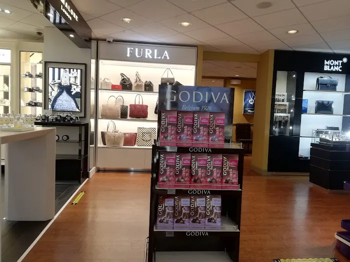 Diplomatic Duty-Free Shop 8