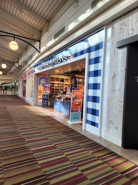 Bath & Body Works 1