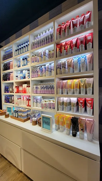 Bath & Body Works 3