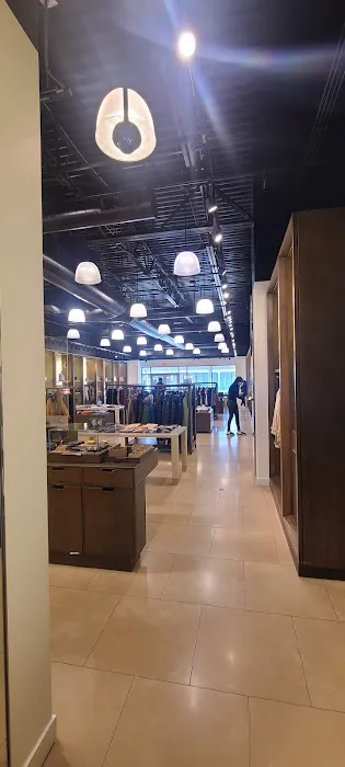 Burberry Outlet 4