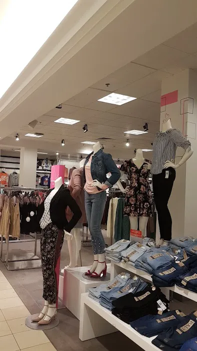 Macy's 9