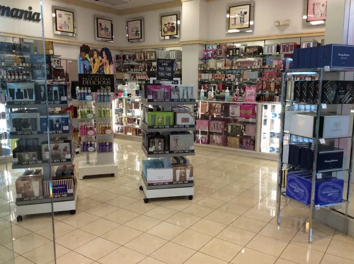 Perfumania 7