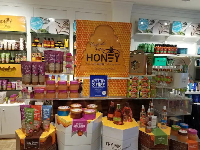 Bath & Body Works 2