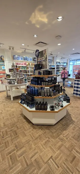 Bath & Body Works 1