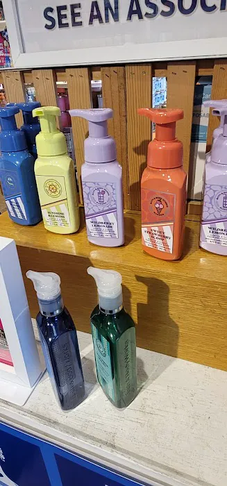 Bath & Body Works 8