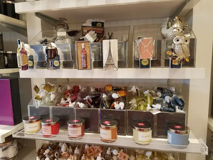 Bath & Body Works 6