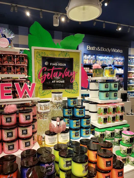 Bath & Body Works 4