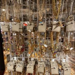 Urban Outfitters ico
