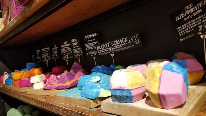 Lush Cosmetics Royal Street 3