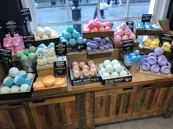 Lush Cosmetics Royal Street 5