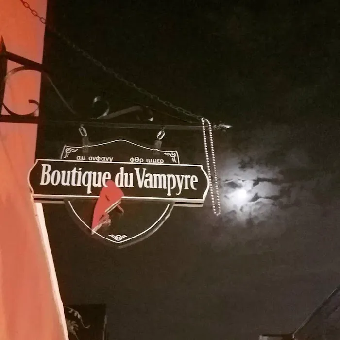 Boutique Du Vampyre 1