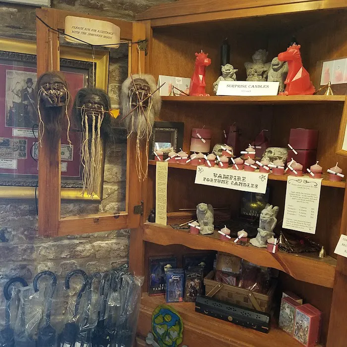 Boutique Du Vampyre 5