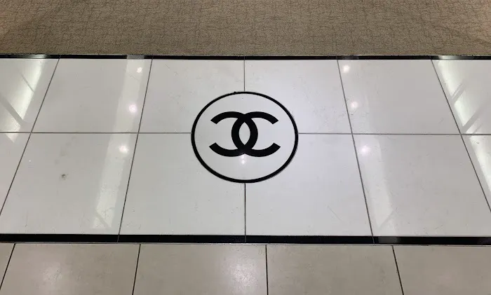 Chanel 7