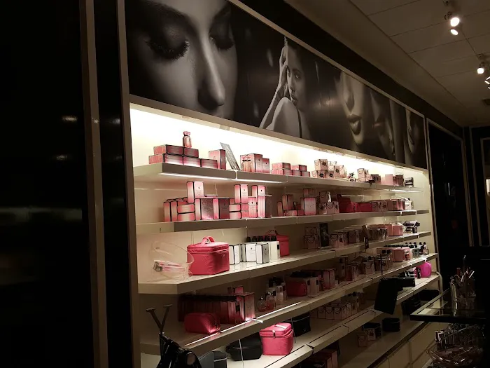 Victoria's Secret & PINK by Victoria's Secret 2