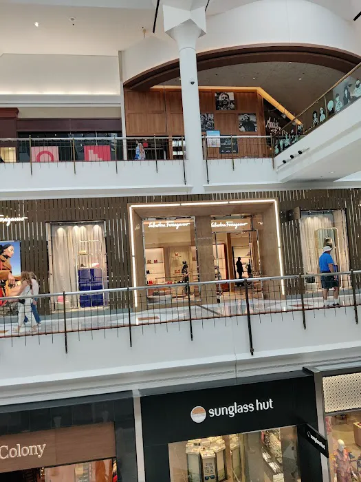 Salvatore Ferragamo 2