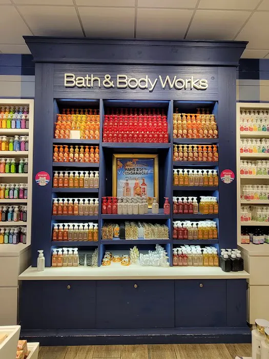 Bath & Body Works 8