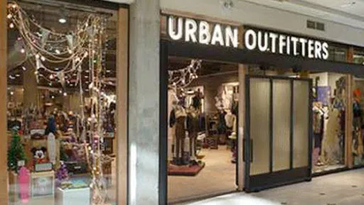 Urban Outfitters 0