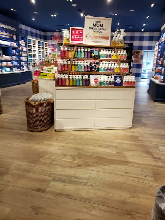 Bath & Body Works 1