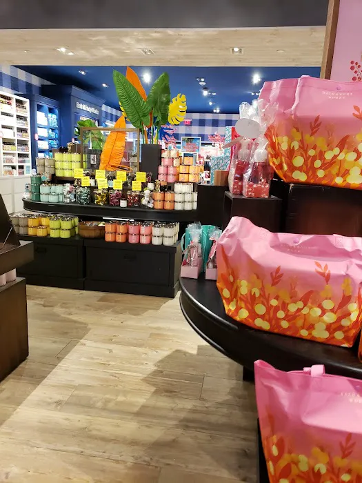 Bath & Body Works 0