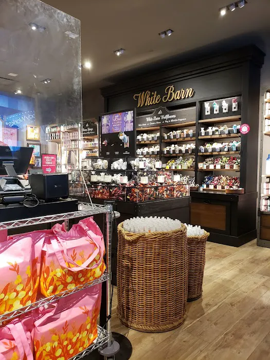 Bath & Body Works 9