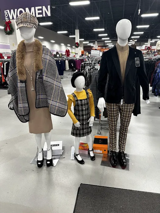 K&G Fashion Superstore 3