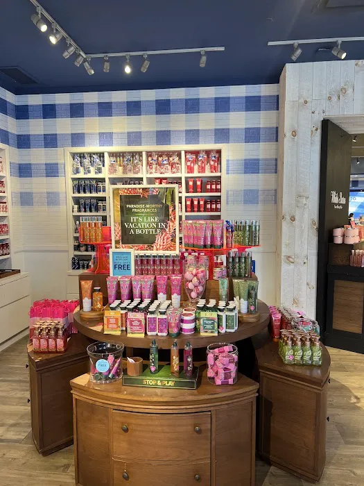 Bath & Body Works 7