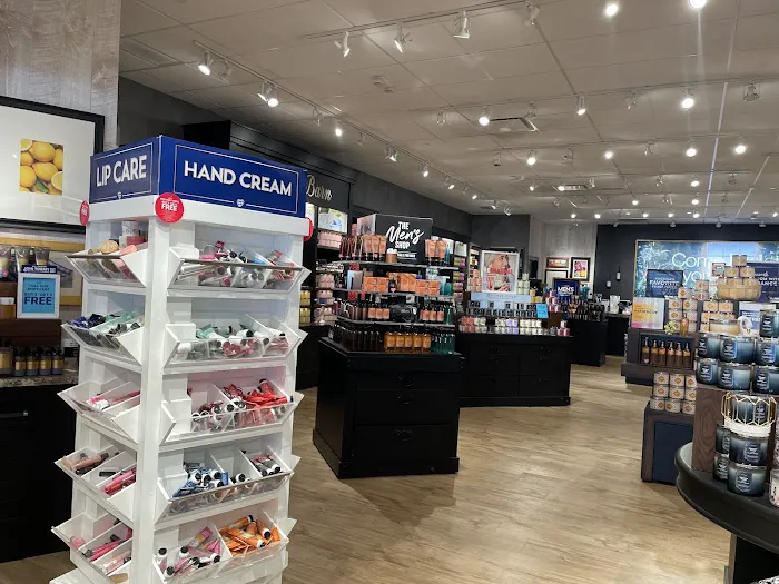 Bath & Body Works 6