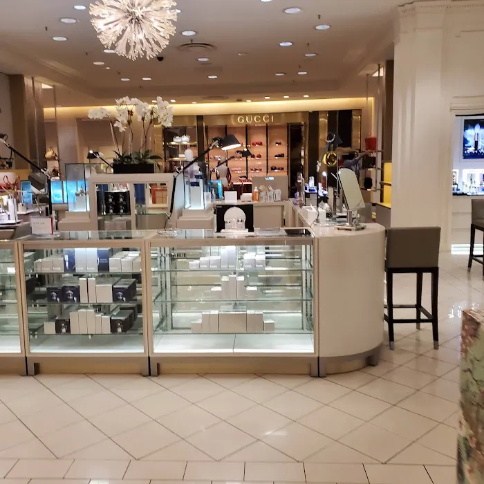 Saks Fifth Avenue 9