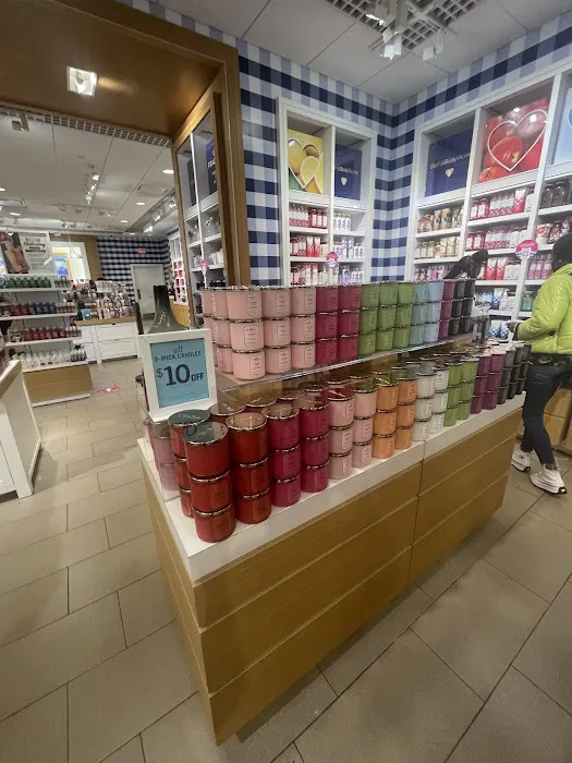Bath & Body Works 3
