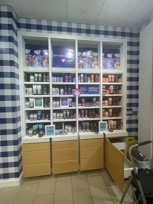 Bath & Body Works 6