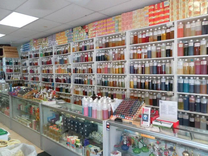 International Fragrance Shop 0
