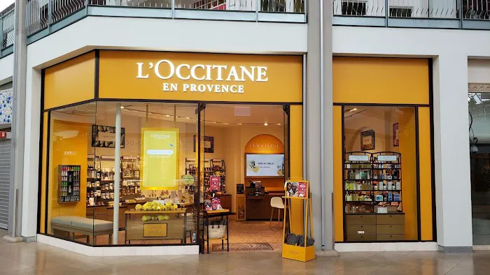 L'OCCITANE EN PROVENCE 11