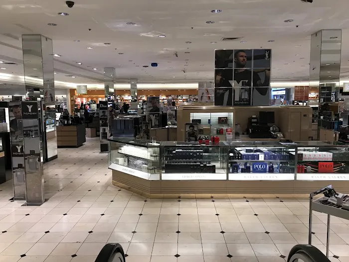 Macy's 9