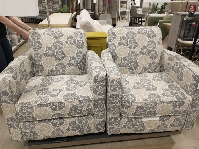 T.J. Maxx & HomeGoods 2