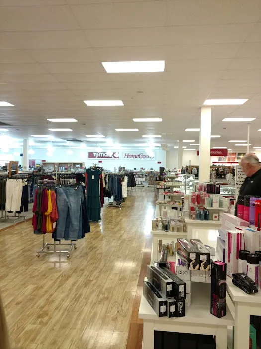 T.J. Maxx & HomeGoods 8
