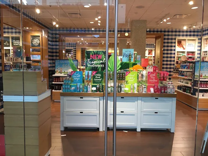 Bath & Body Works 3