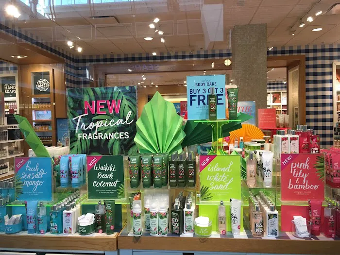 Bath & Body Works 7