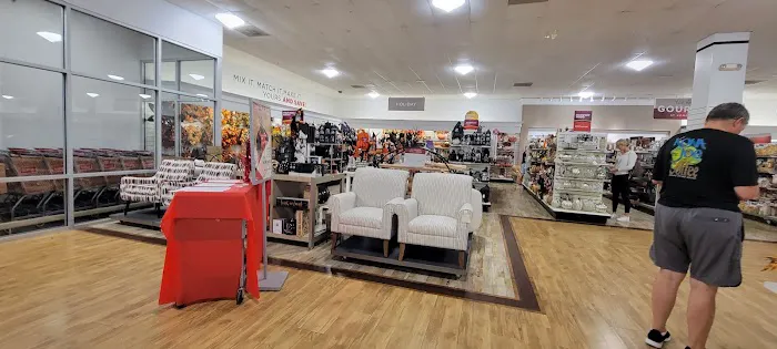 HomeGoods 9