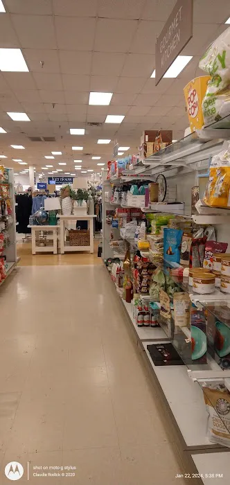 Marshalls & HomeGoods 0